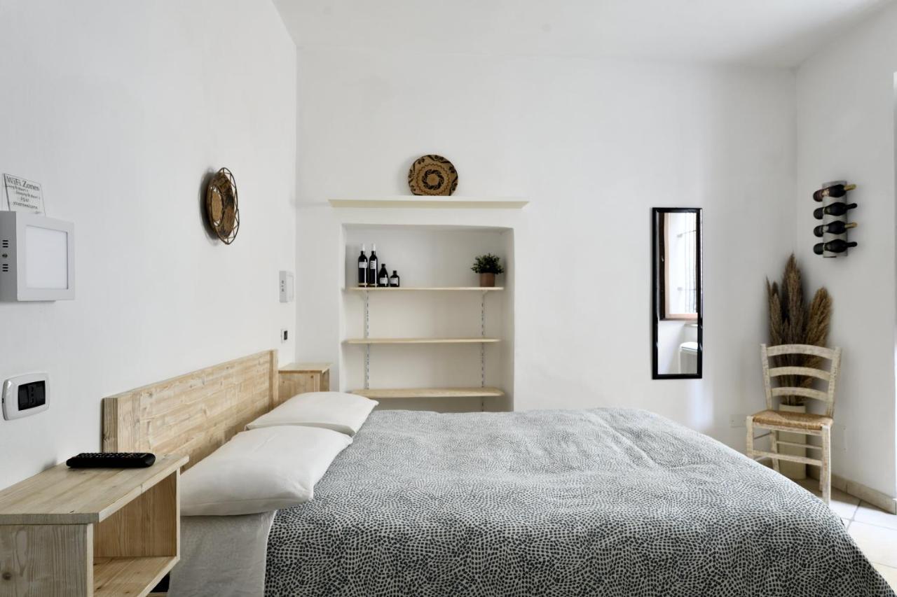 Al Vicoletto - Genuine Hospitality Bed and Breakfast Tortolì Εξωτερικό φωτογραφία