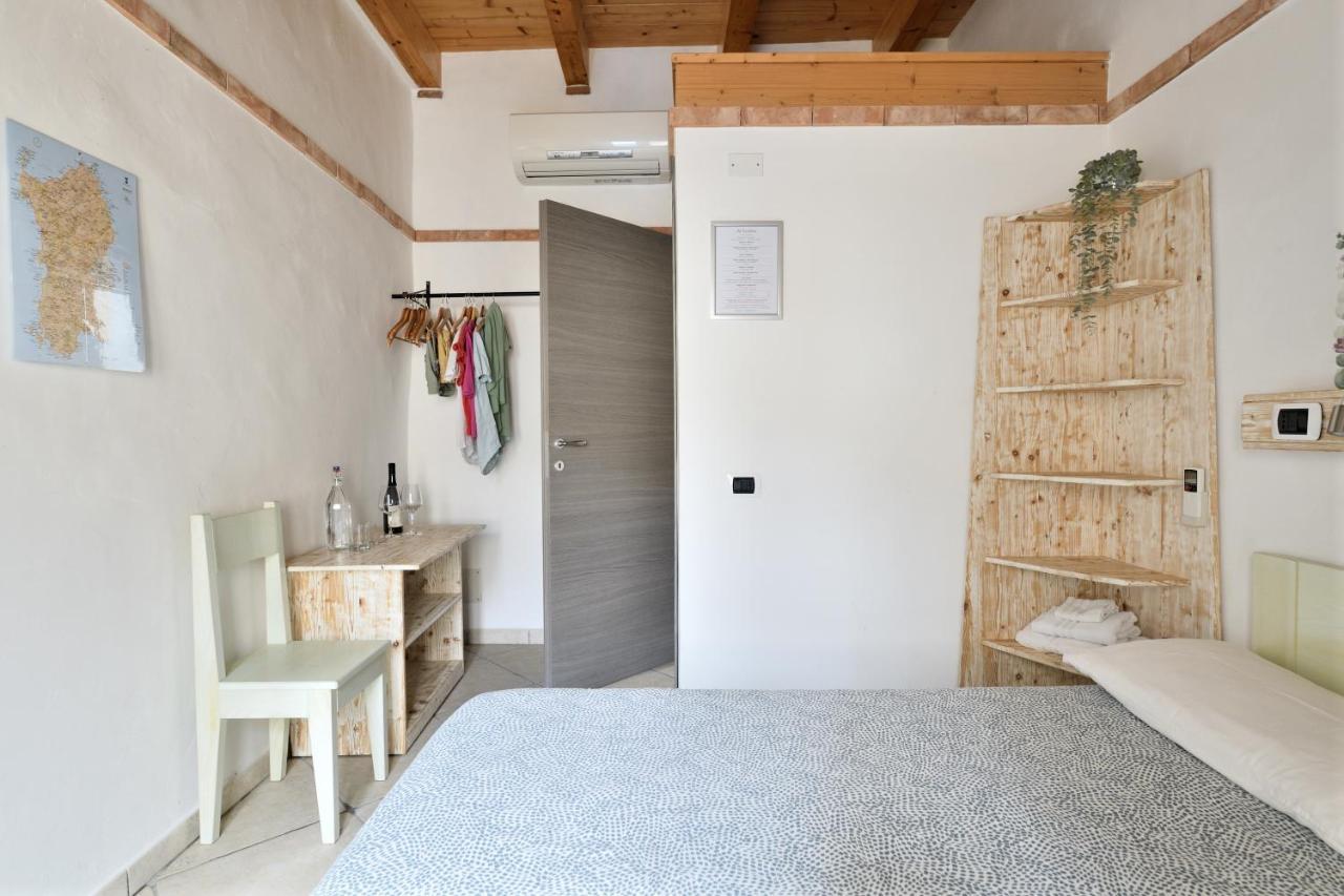 Al Vicoletto - Genuine Hospitality Bed and Breakfast Tortolì Εξωτερικό φωτογραφία