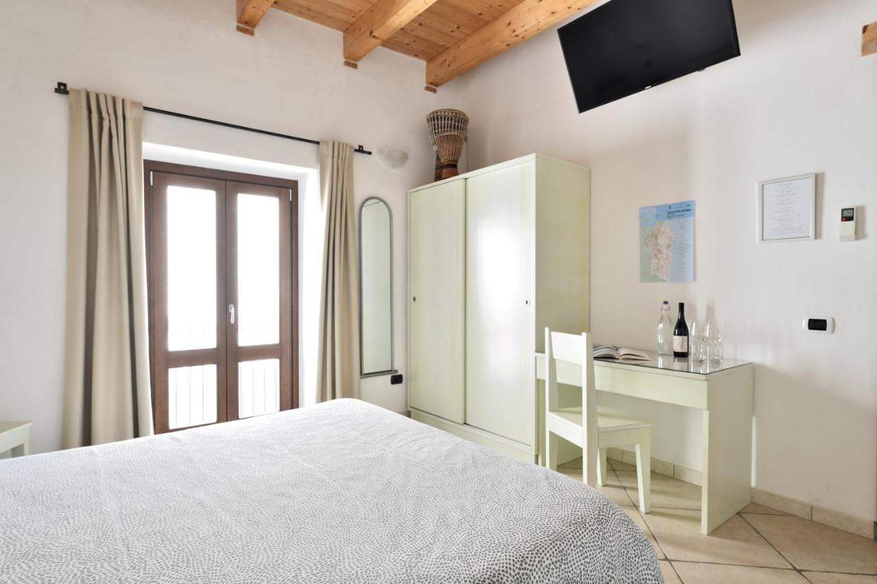 Al Vicoletto - Genuine Hospitality Bed and Breakfast Tortolì Εξωτερικό φωτογραφία